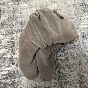 White mountain Gray Suede Slouch Boots size 7